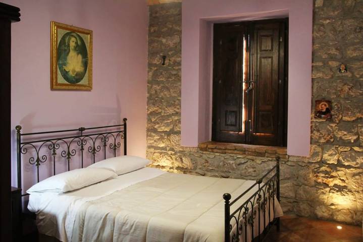 Appartamento intero, Villa Caterina – Villa sospesa sulla roccia con piscina privata in Acquedolci, Monti Nebrodi