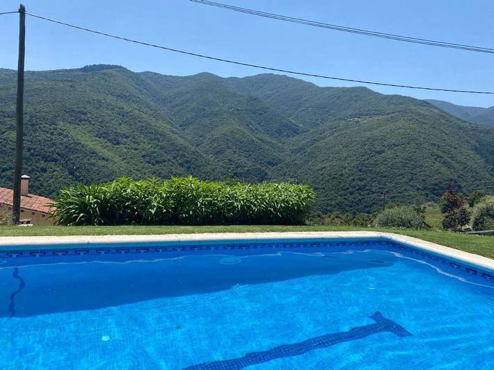Casa rural para 10 personas, con piscina además de jardín y vistas en Cataluña - 4