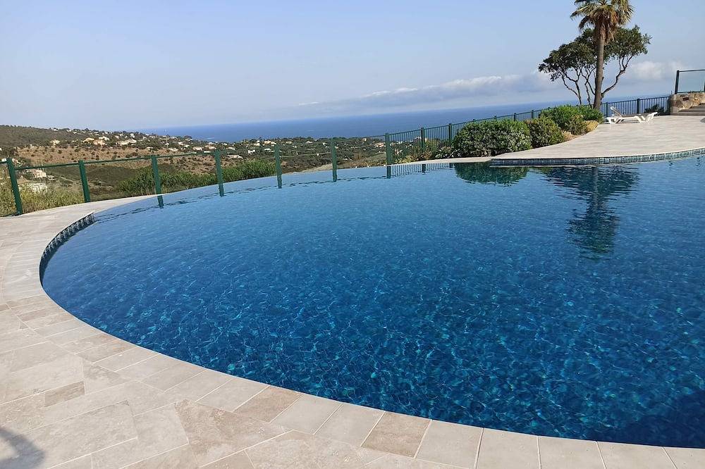 Casa vacanza a Var a partire da 144€ a notte