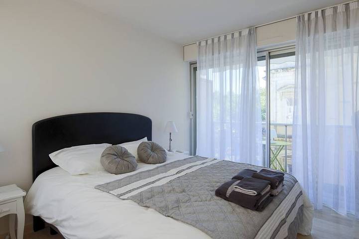 Gîte pour 8 personnes, avec balcon, animaux acceptés dans Palais des Papes - 4