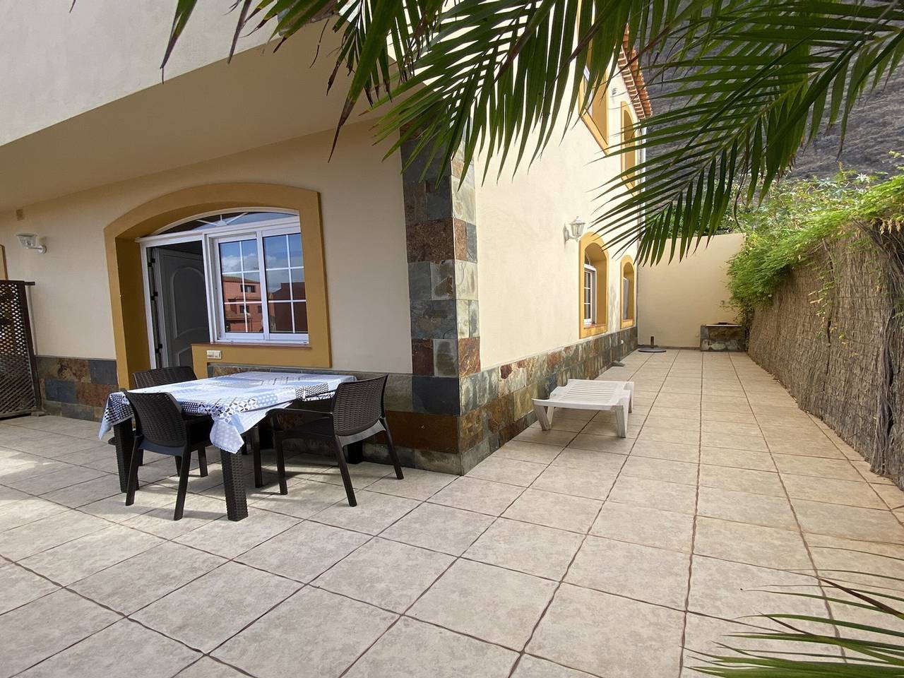 Appartement entier, Charmant appartement à Valle Gran Rey avec terrasse et Wifi in Valle Gran Rey, La Gomera