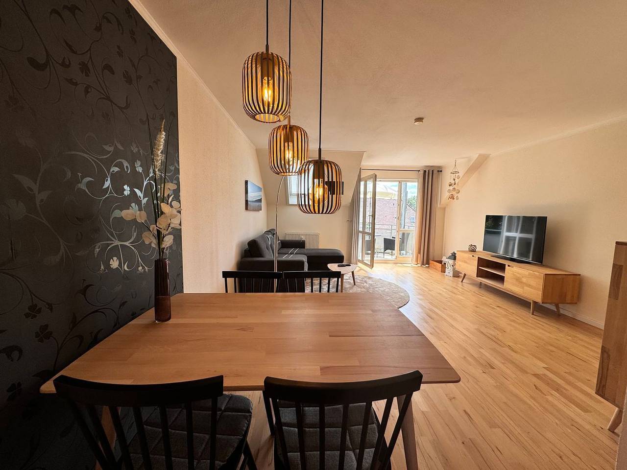 Ganze Wohnung, Gemütliches Ferienapartment Seebrise mit Balkon in Überlingen nahe des Bodensees in Überlingen, Region Bodensee-Oberschwaben
