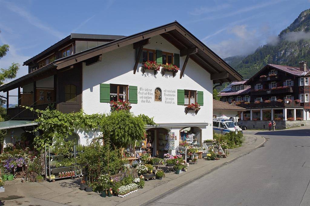 Ganze Ferienwohnung, Ferienwohnung - 2 Schlafzimmer - Südbalkon in Bad Oberdorf, Bad Hindelang