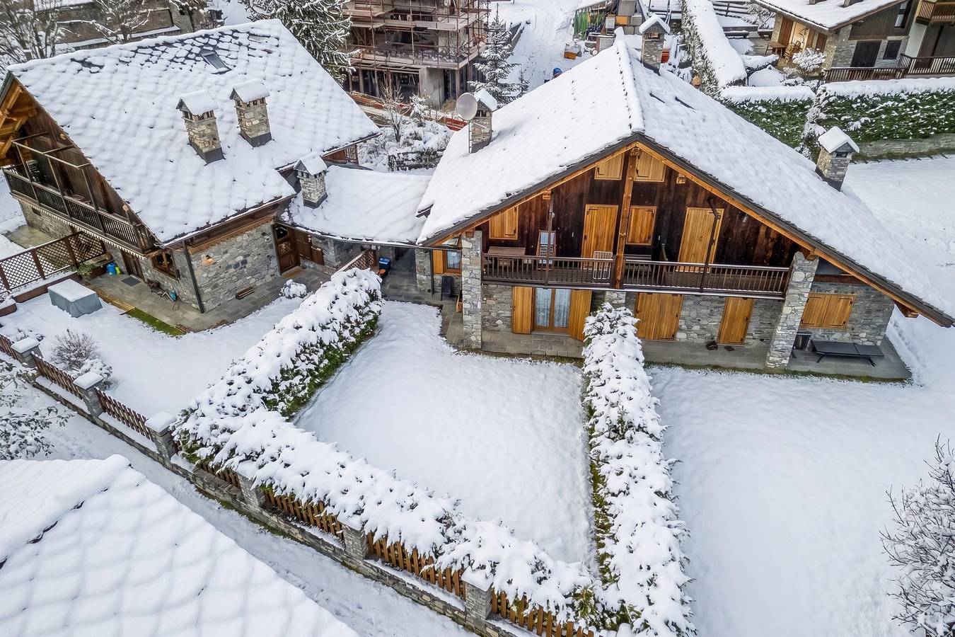 Apartamento entero, Acogedor Apartamento para tu Próxima Escapada in Dolonne, Courmayeur