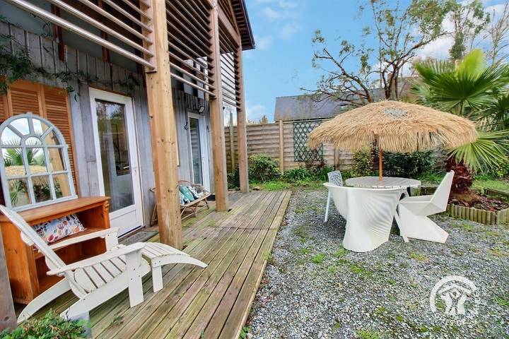 Gîte pour 2 personnes, avec jardin et terrasse à Tréméreuc - 4