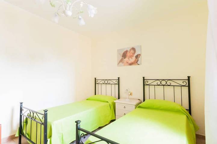 Appartement entier, \"Casale Giacinta\" ancien chalet entre mer et montagne avec piscine in Pianella, Province de Pescara