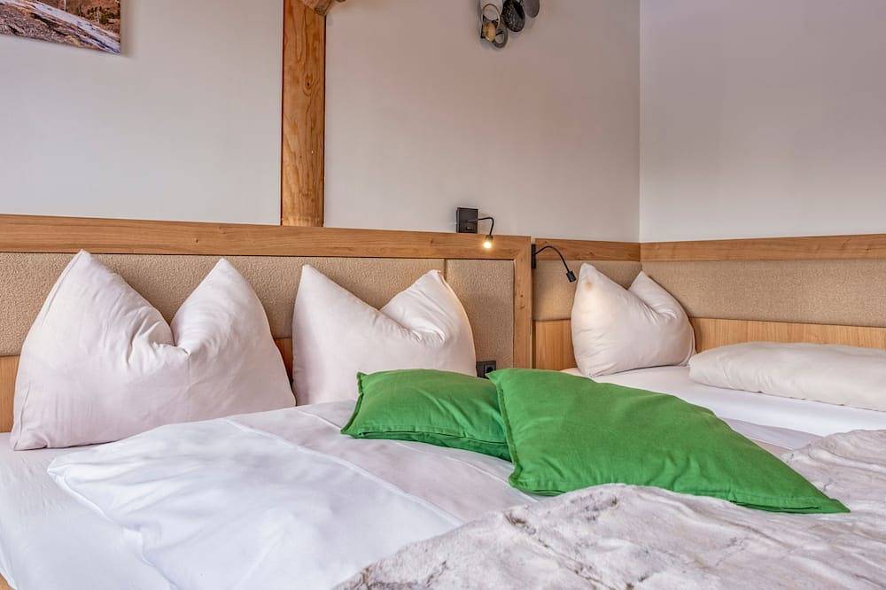 Ganze Wohnung, Luxuriöses Apartment mit Sauna an der Piste in Weißpriach, Bundesland Salzburg