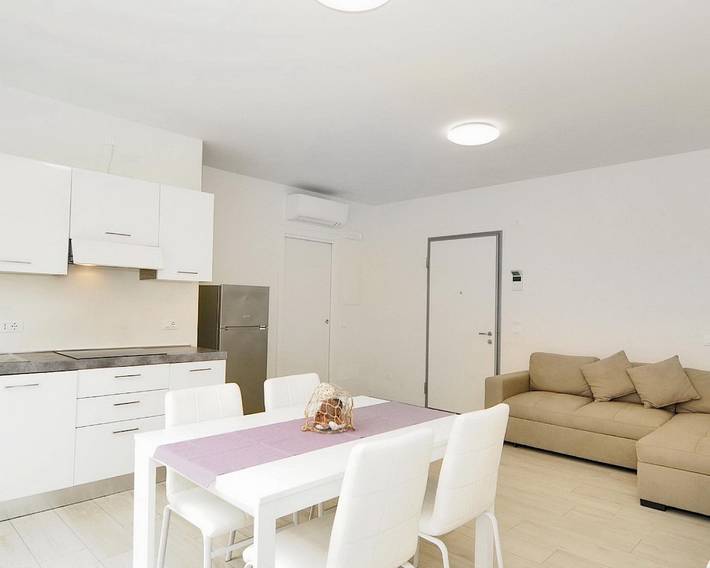 Appartement de vacances entier, Appartement de vacances pour 5 personnes avec balcon in Spiaggia di Ponente (Caorle), Caorle