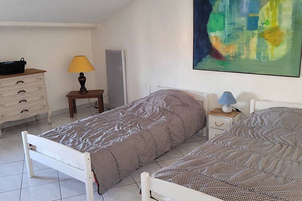 Verdon-5 minutes from Lake Sainte-Croix, a village house for 8 people in Baudinard-sur-Verdon, Brignoles region