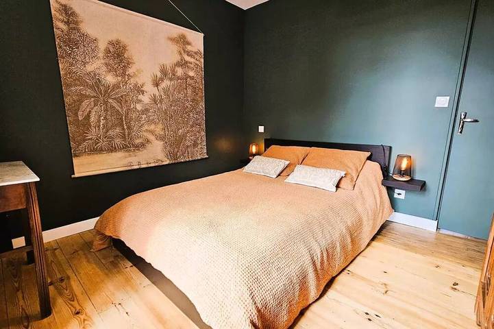 Location de vacances pour 6 personnes, avec terrasse à Salon-la-Tour - 3