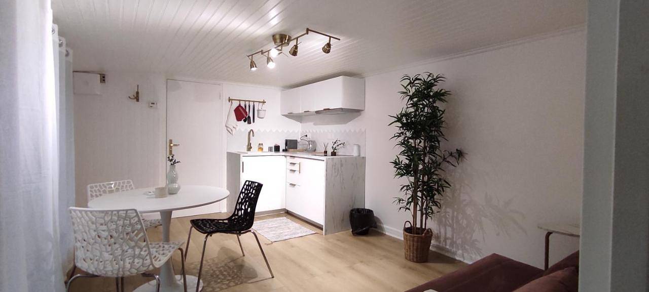 Appartement entier, One-Bedroom Apartment in Gagny, Seine-Saint-Denis