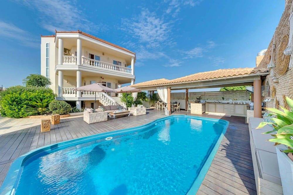 Marilyn Manor, Exclusive Hideaway with Private Pool & Close to the Beach in Gouves, Iraklio-Heraklion und Umgebung
