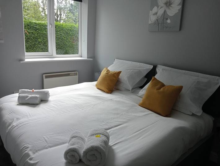 Holiday apartment for 4 people, with garden and terrace, child-friendly in York