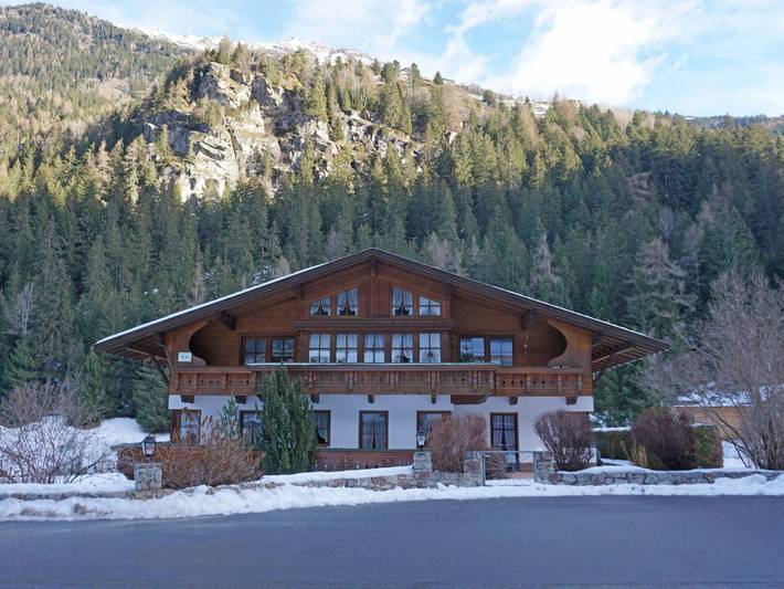 Vakantiewoning voor 3 personen, met Balkon en Tuin in het Pitztal