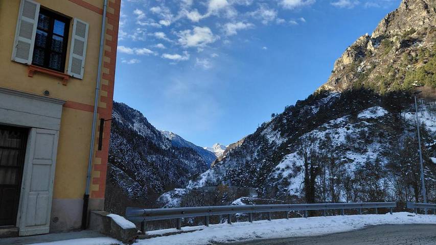 Gîte pour 2 personnes, avec Balcon et Vue à Stroppo - 4