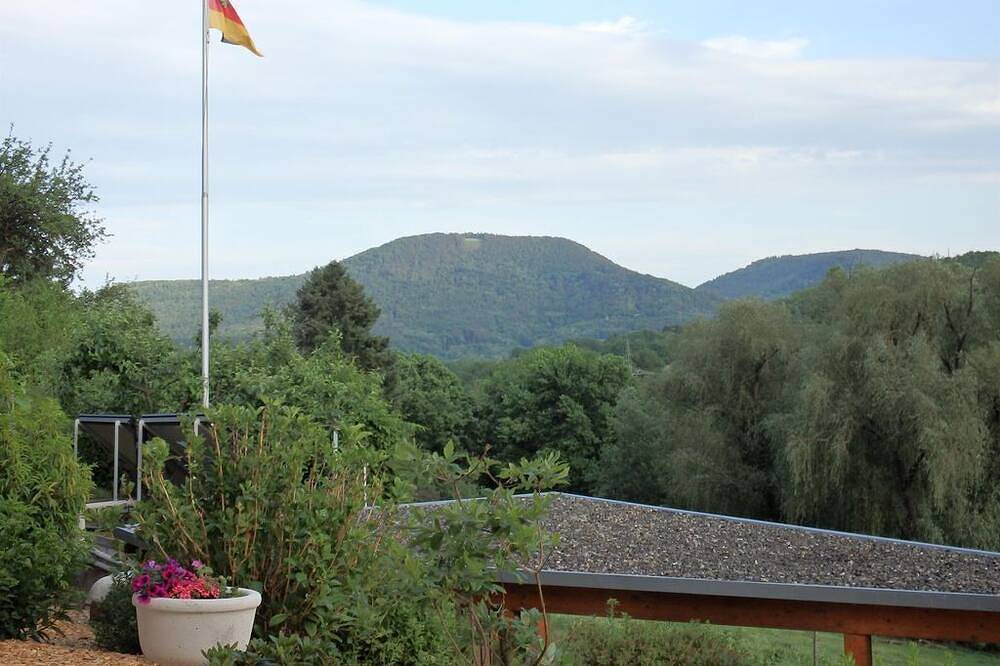 Ganze Wohnung, Ferienwohnung Unger - Appartement in Annweiler, Südliche Weinstraße