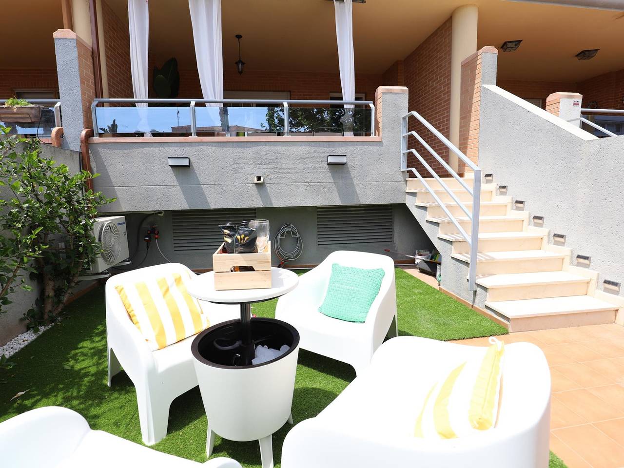 Adosado de lujo con piscina y terraza cerca de la playa in Canet de Berenguer, Costa de Valencia