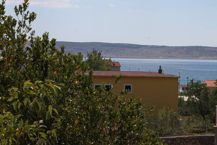 Ferienwohnung für 2 Personen, mit Balkon/Terrasse in Starigrad Paklenica