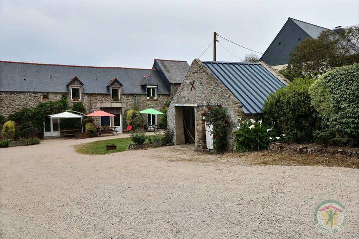Gîte pour 3 personnes, avec jardin à Cancale - 2