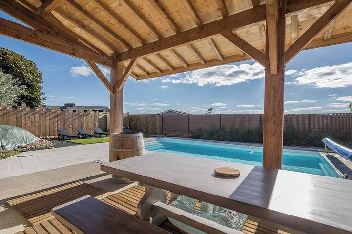Location de vacances pour 6 personnes, avec Jardin à Port-Sainte-Foy-et-Ponchapt