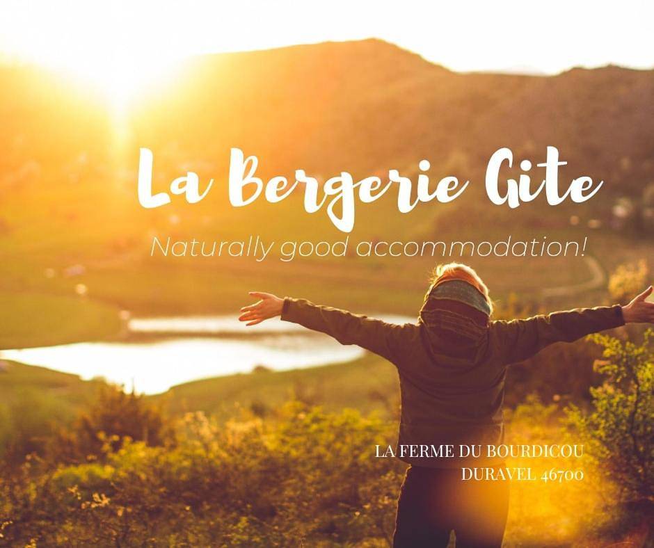 La Bergerie Luxury cottage and pool on eco-friendly micro-farm in Duravel, Quercy