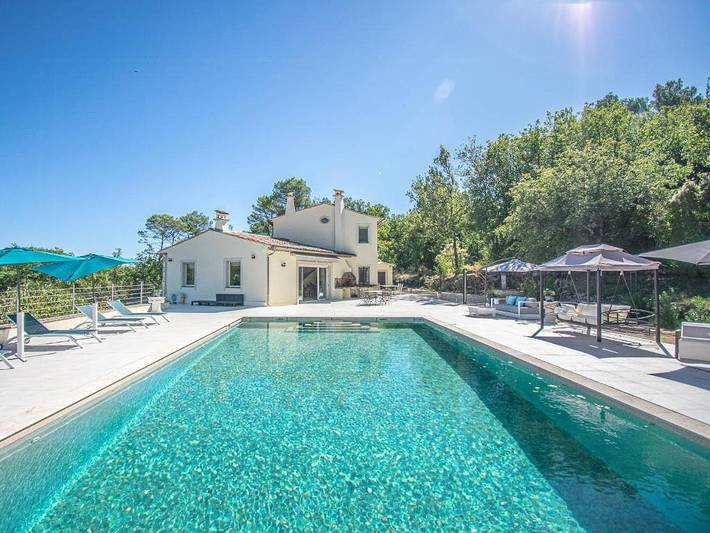 Location de vacances pour 8 personnes, avec jardin, adapté aux familles à Callian - 3