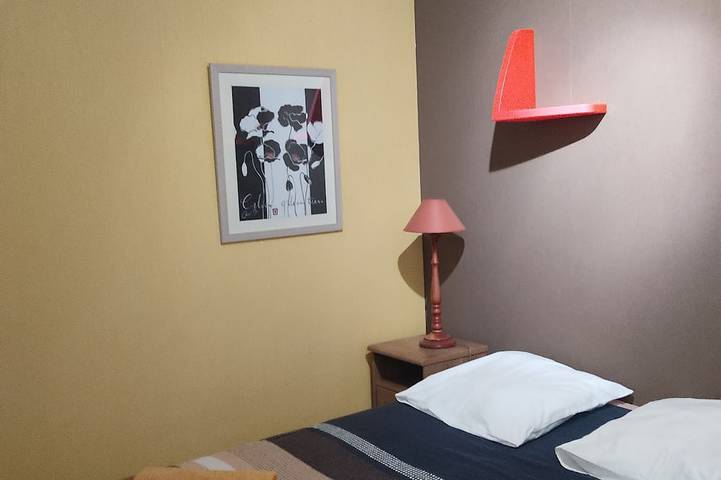 Location de vacances pour 6 personnes, avec jardin à Craponne-sur-Arzon - 3