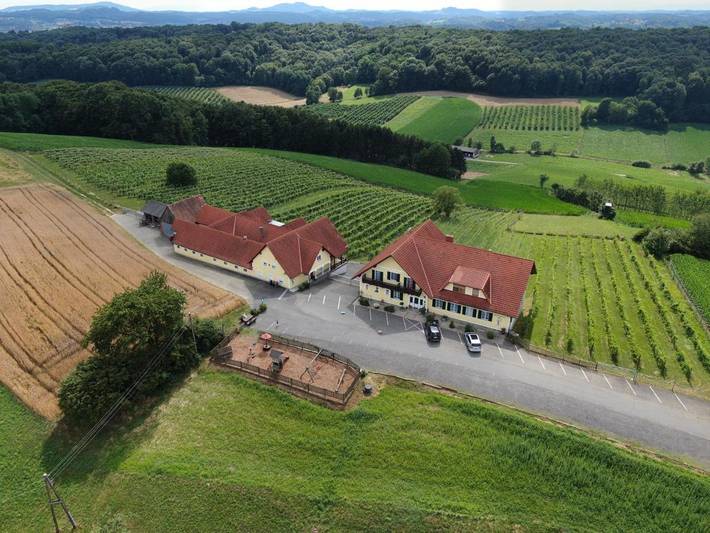 BnB für 2 Personen, mit Ausblick und Garten, mit Haustier in der Oststeiermark