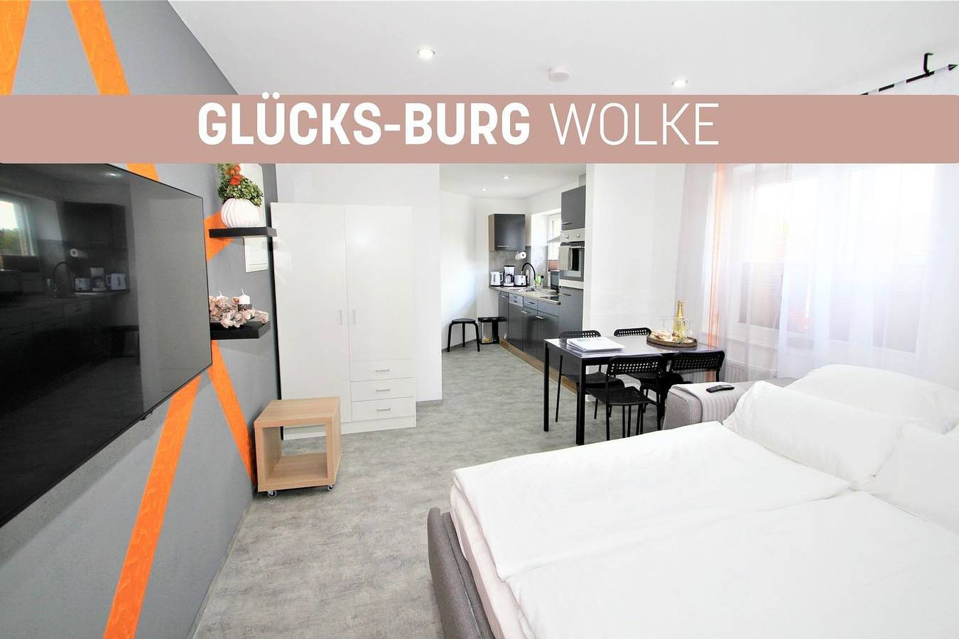 Ganze Wohnung, Ferienwohnung Glücks-Burg "Wolke" in Glücksburg, Flensburger Förde