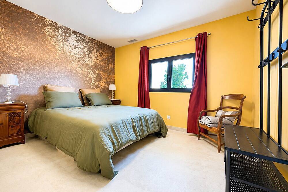 Appartement entier, L'appartement des Iris - Lac privé in Orange, Vaucluse