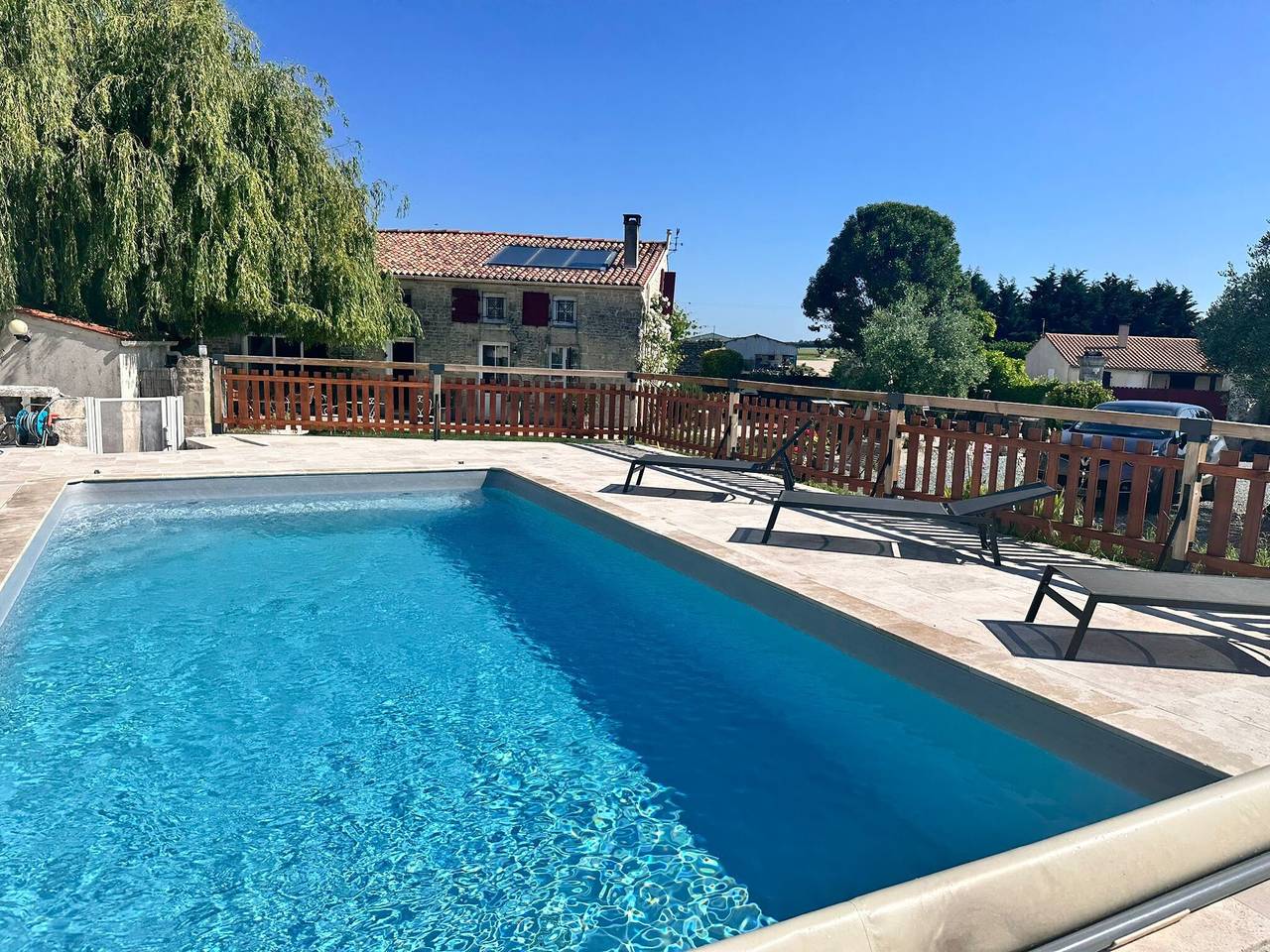 Maison de vacances 'Chez Tiramisù' avec piscine privée et Wi-Fi in Coivert, Région de Saint-Jean-d'Angély