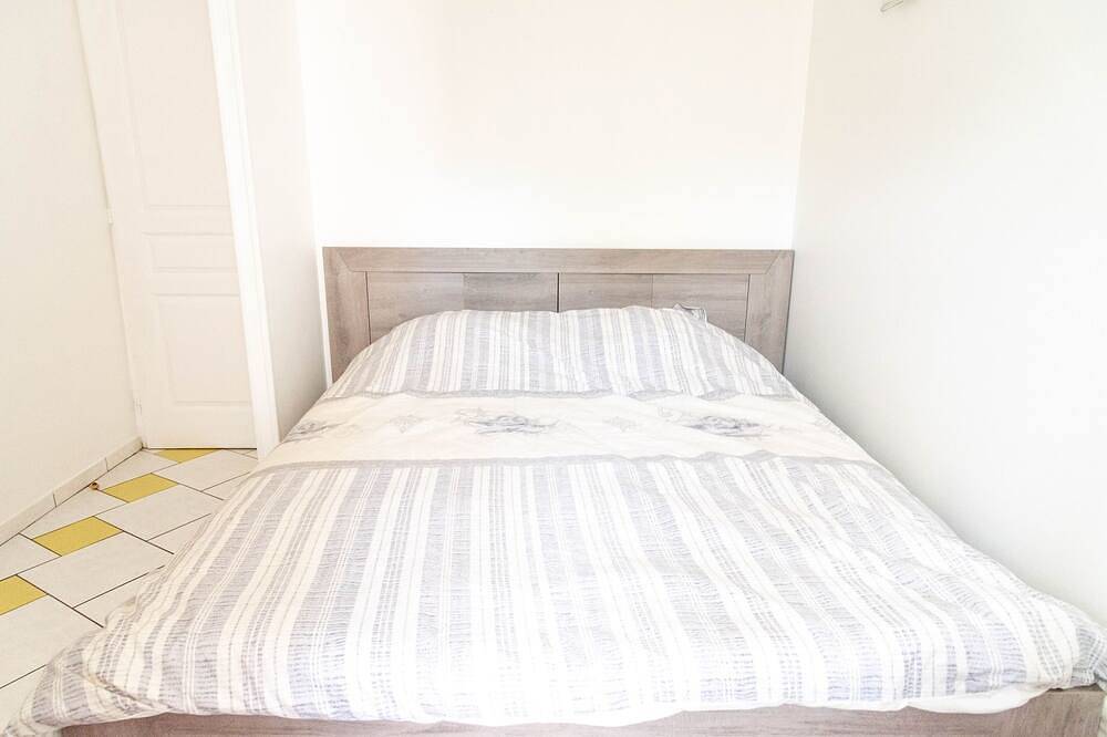 Apartamento entero, T2 acogedor cerca de París, aeropuerto Cdg, Disney in Clichy-sous-Bois, Sena-Saint Denis