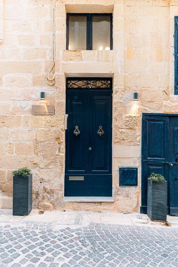 Maison d’hôte pour 2 personnes, avec terrasse ainsi que piscine et jardin à San Giljan - 4