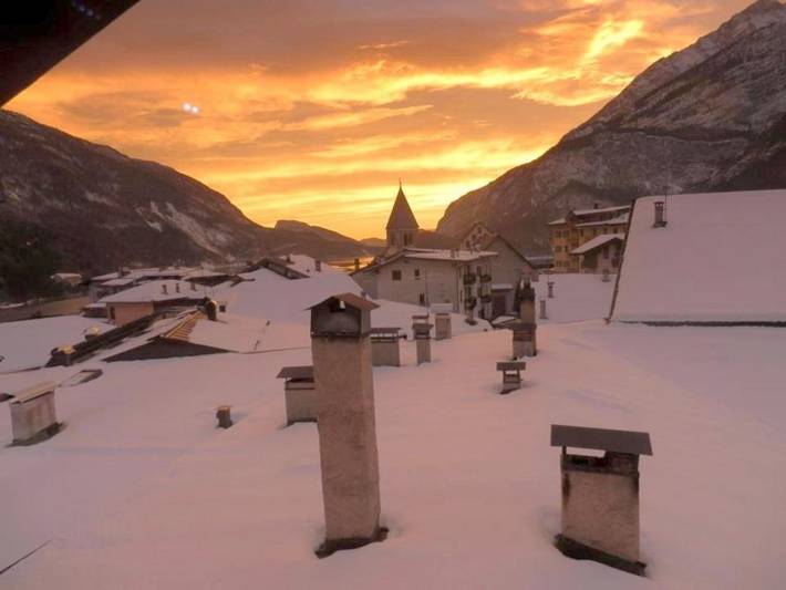 Gîte pour 6 personnes, avec vue et balcon à Molveno - 3
