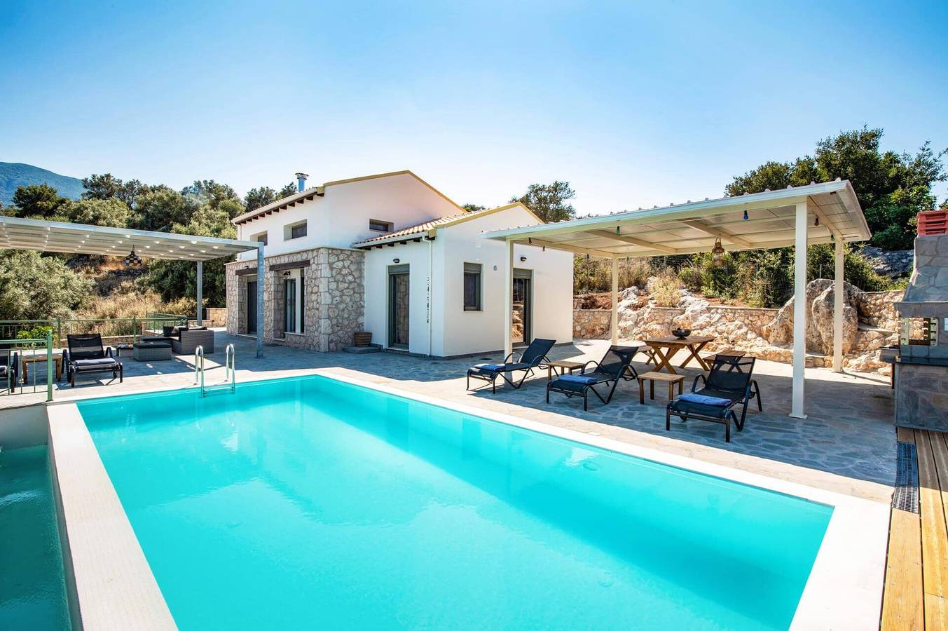 Villa Loulou by Villa Plus in Nikiana, Alexandros