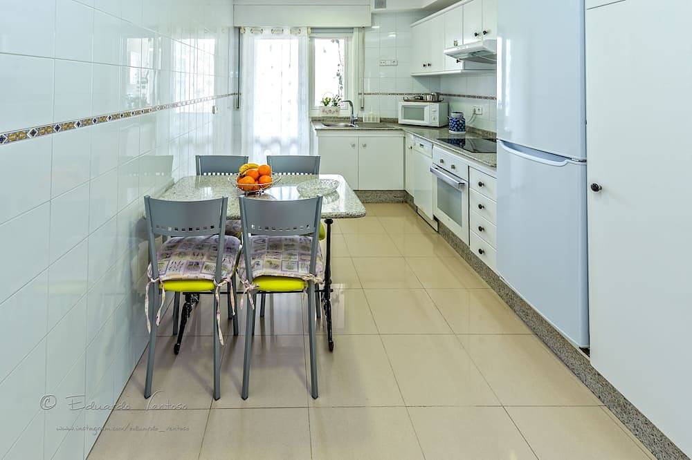 Apartamento entero, Noia Compostellae Wifi in Noya, Rias Baixas