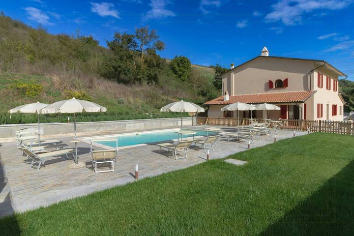 Villa adatta alle famiglie con piscina privata in Toscana in Montaione, Chianti