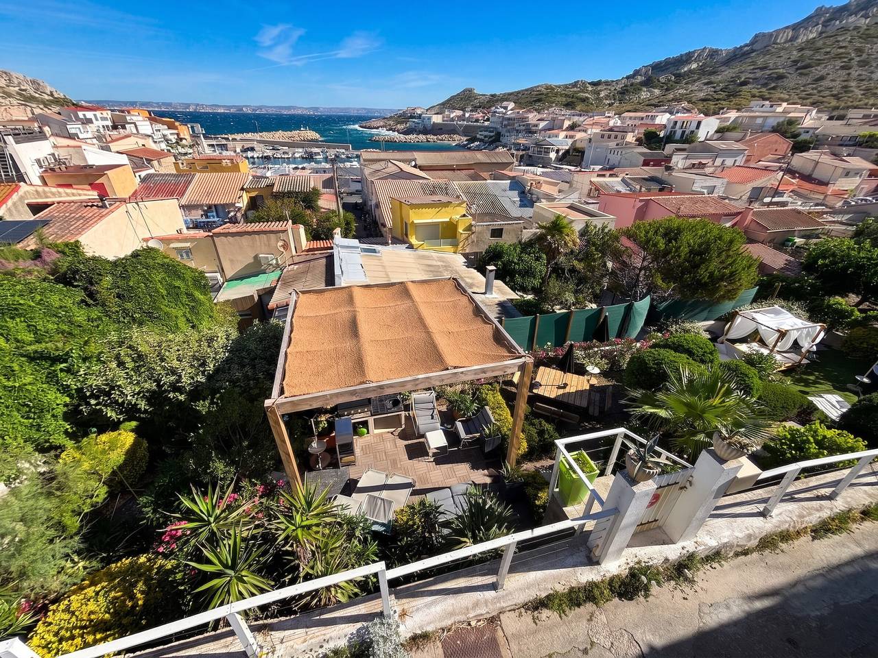 Gemütliches Haus im Herzen der Calanques von Marseille + Garten. in Les Goudes, Marseille