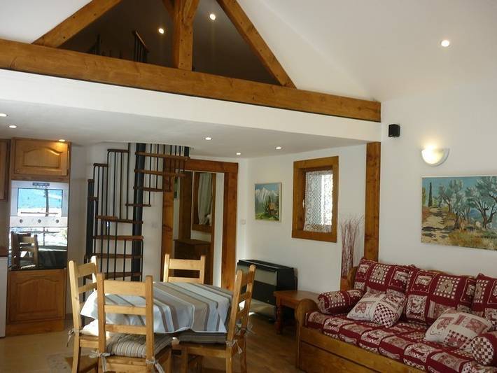 Gîte pour 4 personnes, avec jardin à Les Déserts - 4