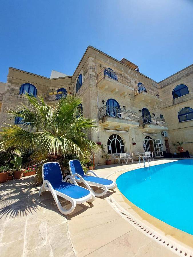 Economy Double or Twin Room in Ta' Ċenċ, Sannat