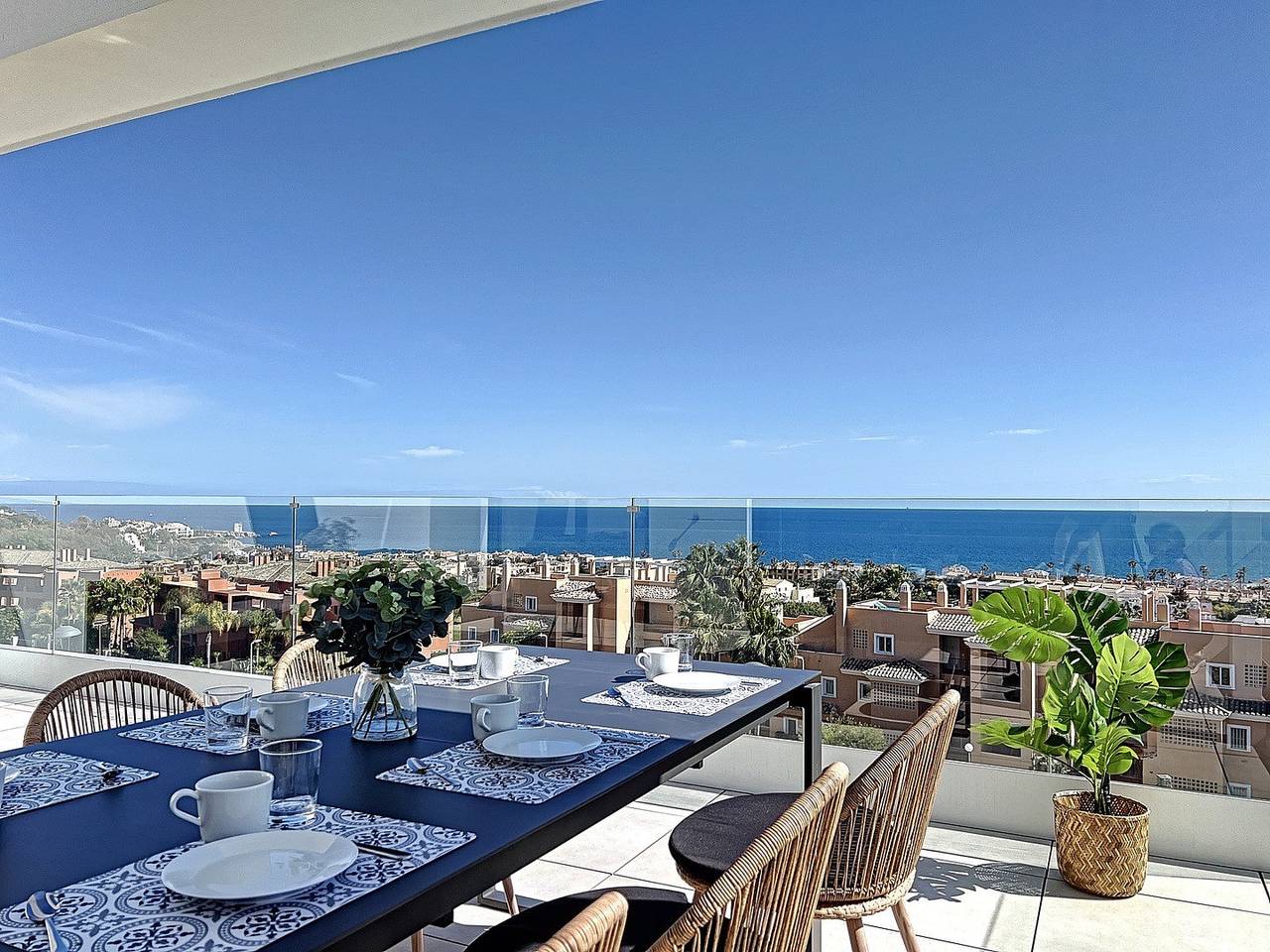 Apartamento entero, Via Celere 2329 Golf & Sea view in Marina de Casares, Casares