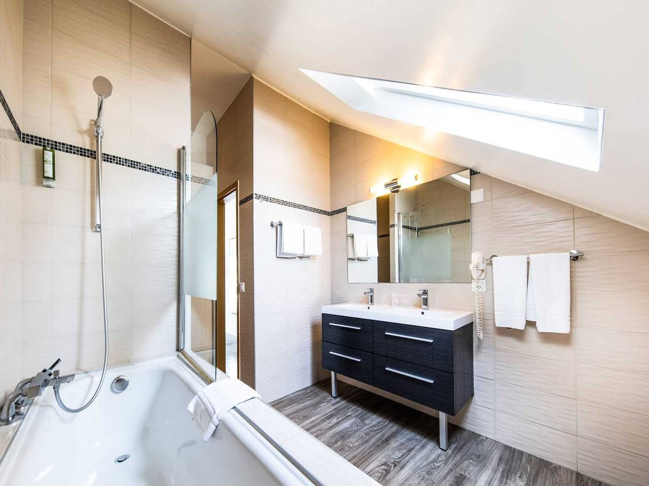 Ganze Wohnung, Modern Apartment - Ac- 1Br-2P- Geneva in Pâquis, Genf