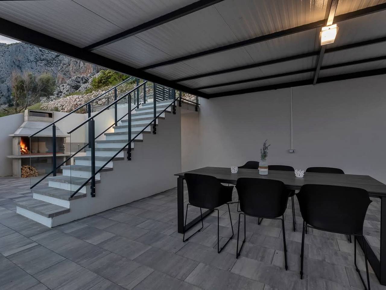 „Villa No Stress“ mit Infinity-Pool in Drasnice, Makarska Riviera