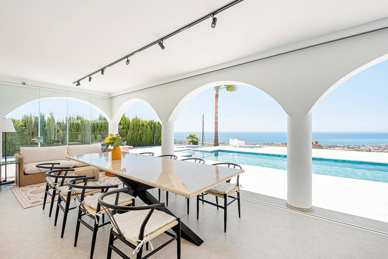 Villa 'Clery Algarrobo' with sea views, Wi-Fi and air conditioning in Arenas, Costa del Sol