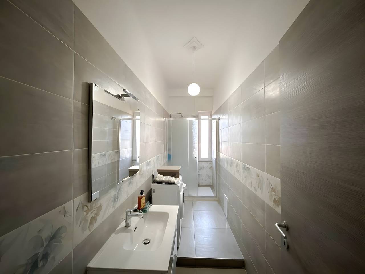 Ganze Wohnung, Appartamento Casa Nyon – Modernes Apartment direkt am Meer in Agropoli in Agropoli, Cilento