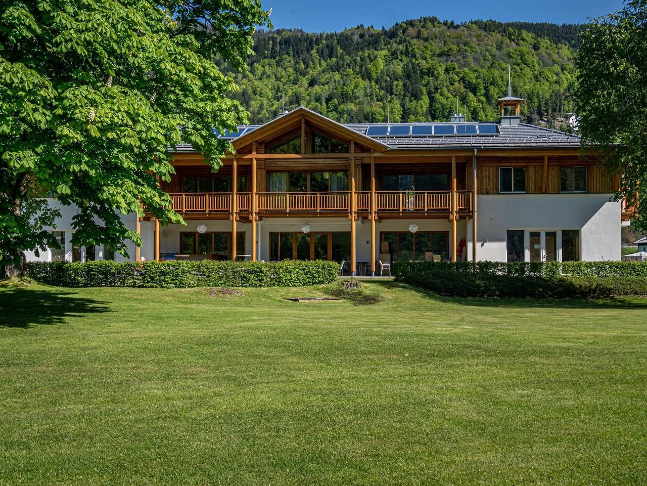 Ganze Ferienwohnung, See-Areal Steindorf - Gartenzimmer in Steindorf am Ossiacher See, Oberkärnten