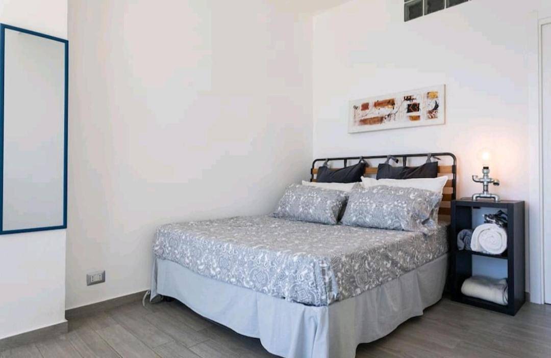 Villa's apartment on the beach, swimming pool A/C in Palermo, Palermo Provinz
