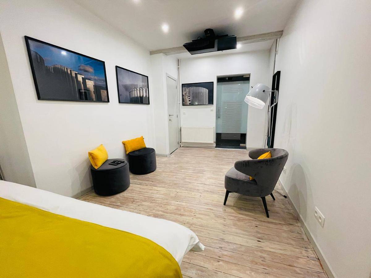 Deluxe Double Room with Extra Bed in Namur, Région de Namur