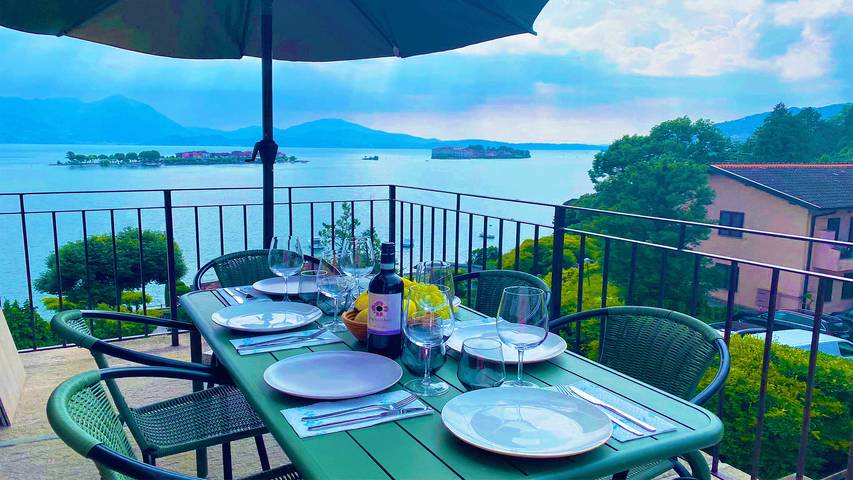 Ferienwohnung für 6 Personen, mit Balkon und Seeblick - 1