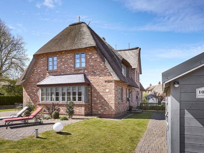 Ferienhaus für 4 Personen, mit Garten und Terrasse sowie Sauna in Oldsum - 2